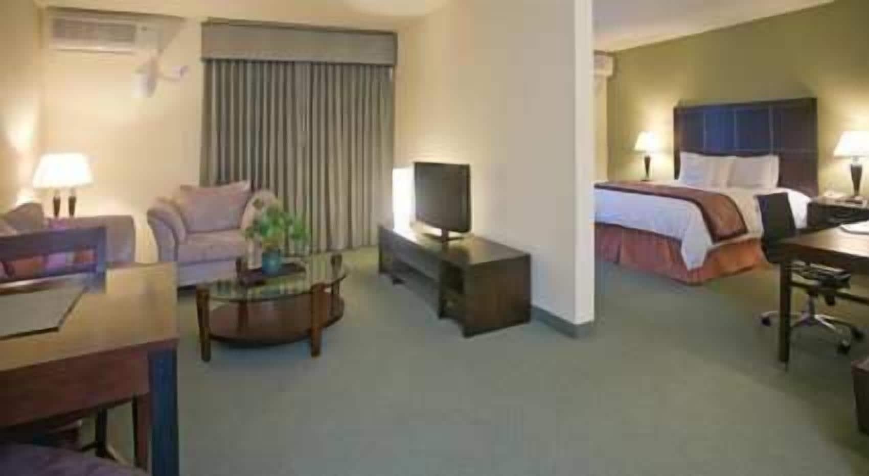 Doubletree By Hilton Napa Valley - American Canyon Buitenkant foto