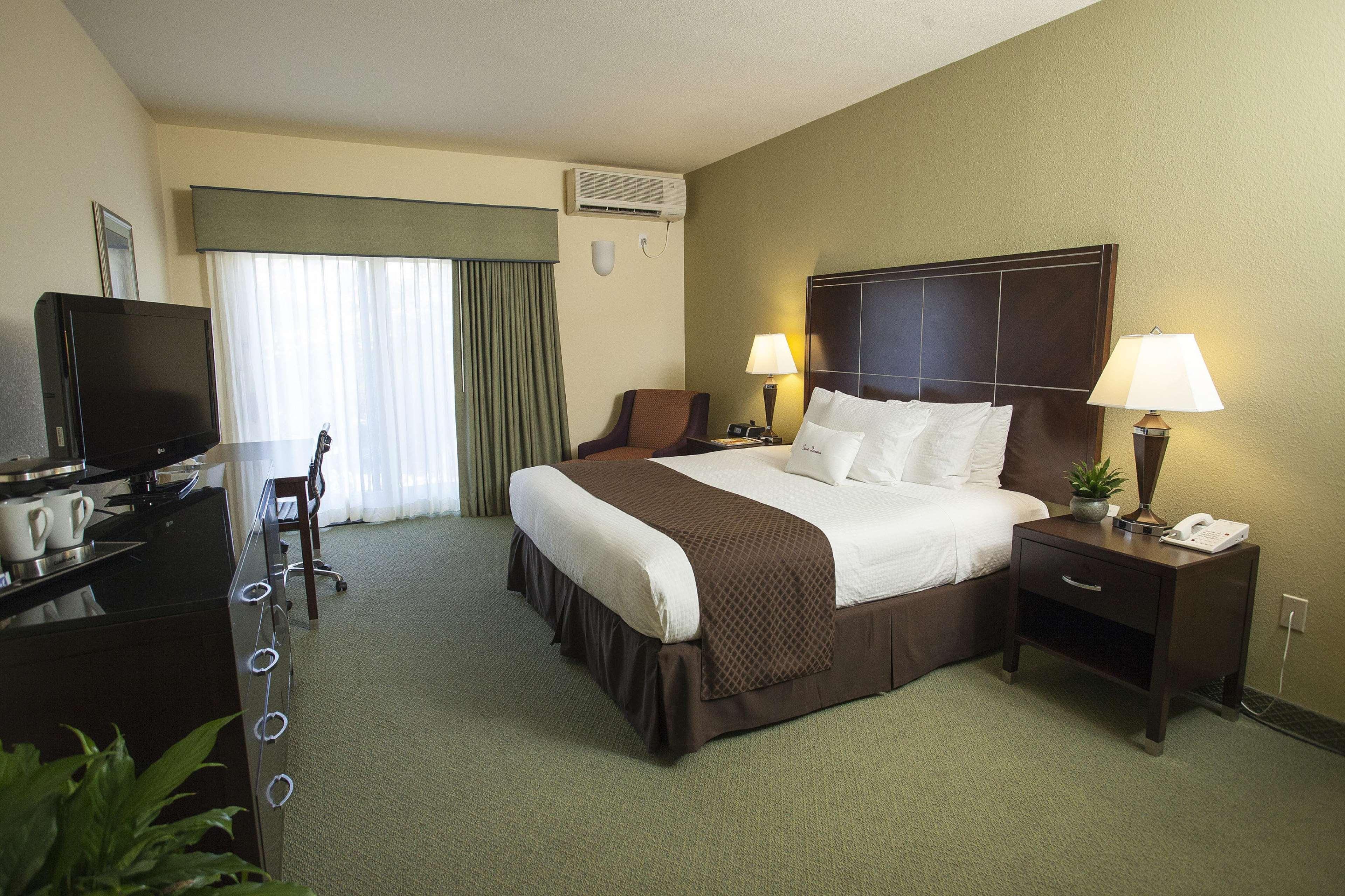 Doubletree By Hilton Napa Valley - American Canyon Buitenkant foto